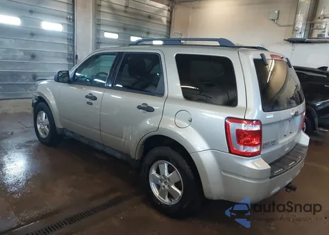 2011 Ford Escape Xlt from USA, damaged, VIN 1FMCU9D78BKB98861